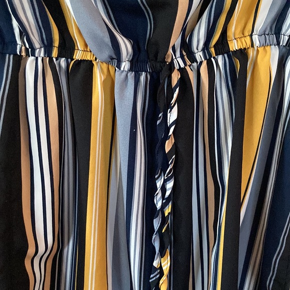 STELLA TWEED💫 Women’s Black/Yellow/White Striped Zipper-Up Long Sleeve Flowing - Picture 8 of 13